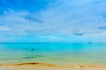 Fototapeta na wymiar perfect sky and water with reef of ocean
