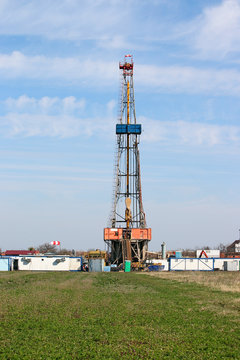 Land oil drilling rig on field
