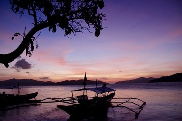 Fototapeta na wymiar Ocean Island Sunset in the Philippines