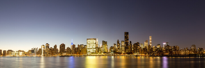 Fototapeta na wymiar Midtown Manhattan skyline panoramic view