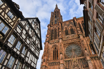 Cathedral Notre Dame of Strasbourg, Bas Rhin, Alsace - obrazy, fototapety, plakaty