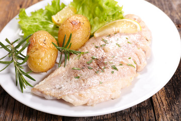fish fillet with vegetable