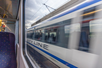 Obraz premium Airport Link Sky Train