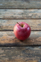 red apple