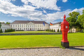 Obraz premium Schloss Bellevue with fire post, Berlin, Germany