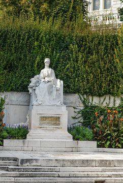 Monument to Empress Elisabeth, Vienna, Austria