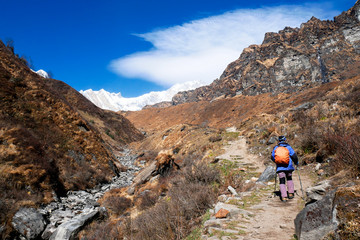 trekking to matchapuchare base camp