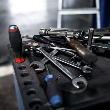 tools in car repair service