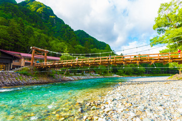Naklejka premium Kamikochi Under Kappa Bridge Azusa River Mountains
