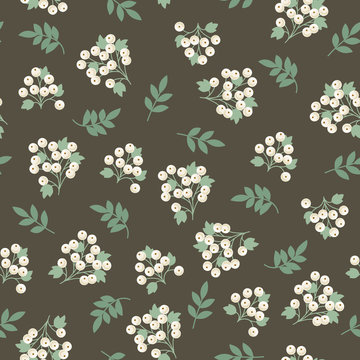 White berries seamless pattern © Nataliya Dolotko