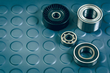 Set of steel ball bearings