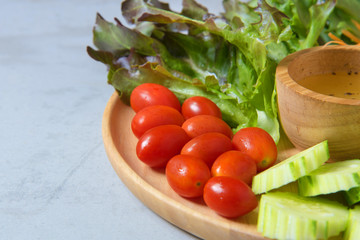 Salad with fresh vegetables