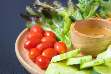 Salad with fresh vegetables