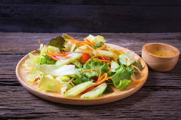 Salad with fresh vegetables