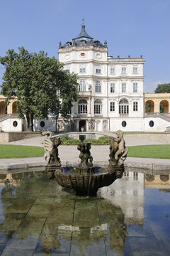 Famous Baroque castle - Ploskovice
