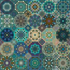 Seamless pattern. Vintage decorative elements. Hand drawn background. Islam, Arabic, Indian, ottoman motifs. Perfect for printing on fabric or paper.