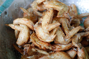  Fried chicken  in hot oil ..