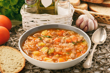 Nutrient soup with meat, rice and vegetables - mastava (uzbek kitchen).