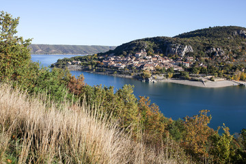 Fototapeta na wymiar lac de Serre-Poncon