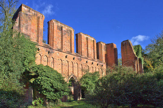 Kloster Ruine Hude, Zisterzienserkloster