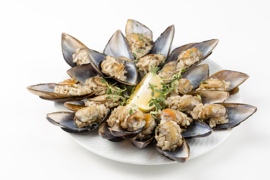 Midye Dolma