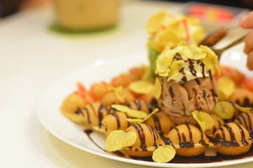 Crepes and ice cream