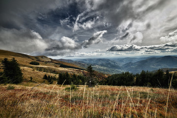 Fototapeta premium The mountains of Tuscany, paradise is next V