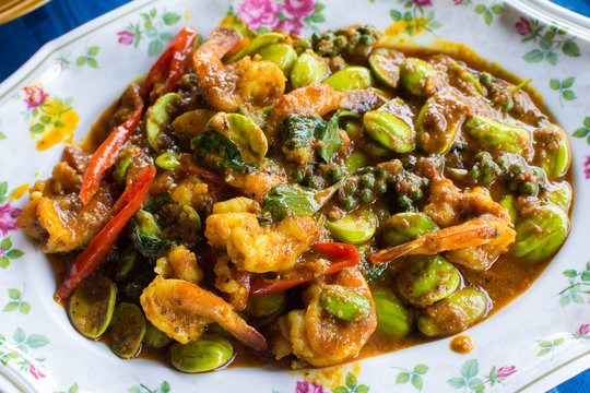 Thai Spicy Curry Prawns