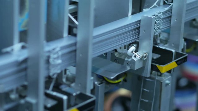 Auto machine for production of blinds in the factory
