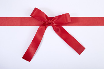 red gift satin ribbon bow