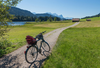 Obraz premium Radtour um den Geroldsee, Oberbayern