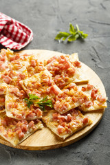 Pie with ham and cheese