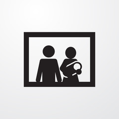 family photo icon illustration
