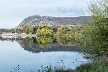 Fototapeta premium Reflet d'automne