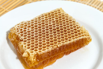 Honeycomb - Healthy and organic food