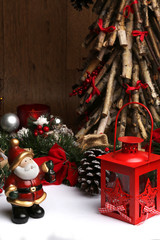 babbo natale e lanterna