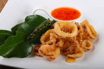 Fried squid rings