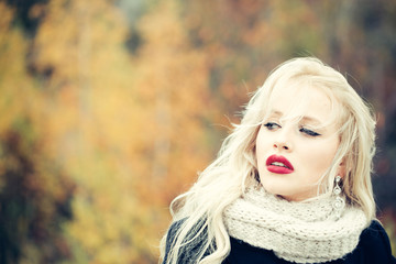 Naklejka premium sexy pretty girl with red lips