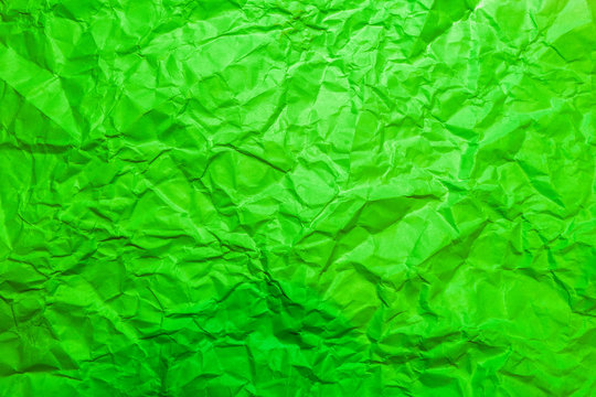 Grünes zerknittertes Papier als Muster
