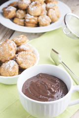 Chocolate with buñuelos