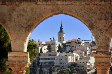Obraz premium Jerusalem - Blick in die Altstadt von Jerusalem mit Turm des Lateinischen Patriarchats