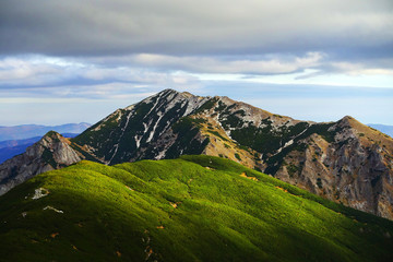 Obraz premium Autumn landscape in Natural Park Retezat, Romania
