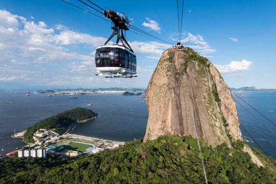 Fototapeta Sugarloaf Mountain with the Cable Car, a Landmark of Rio de Janeiro, Brazil