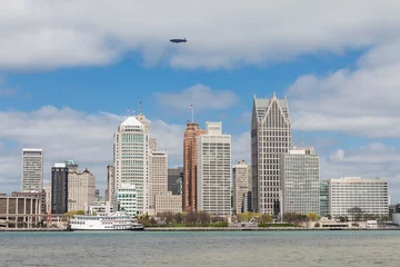 Skyline Detroit, Michigan seen from the Canadian side of the riv © grobima