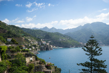 Fototapeta na wymiar Colorful sunny Amalfi