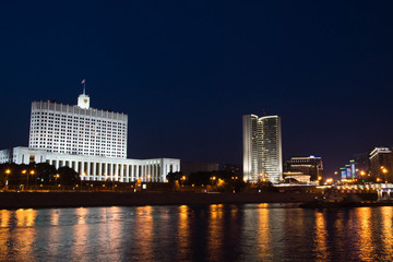 Fototapeta na wymiar Russian Government House on river bank