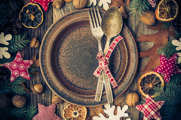 Festive table plate cutlery decorations well gifts nature