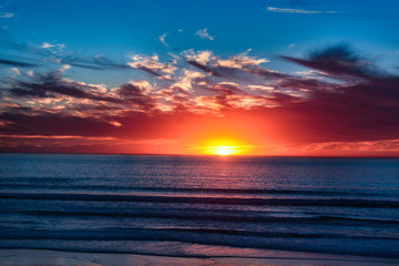 Naklejka na ściany i meble Sonnenuntergang in Pebble Beach, Kalifornien