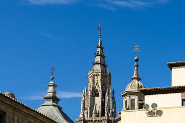Fototapeta na wymiar Domes of Primate Cathedral of Saint Mary of Toledo