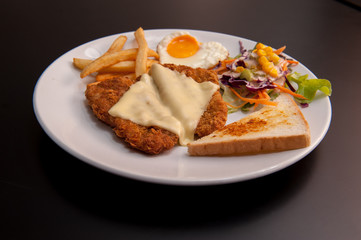 Fish Steak Dolly and vegetables